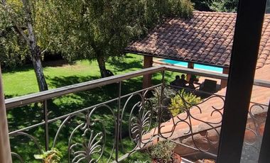 Se vende excelente casa en parcela de 5.000 m2 en loteo La Reina Talca