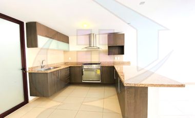 RENTA CASA CON ASADOR PRIVADA CON VIGILANCIA PUERTA REAL QUERETARO