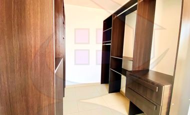 RENTA CASA CON ASADOR PRIVADA CON VIGILANCIA PUERTA REAL QUERETARO