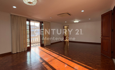 Luxury House for Rent with Private Pool in Menteng Inti, Central Jakarta – Land 1050 m², Building 1500 m²
