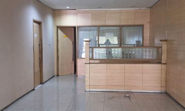 1 Floor Shophouse on Main Road, Cianjur City Center, Suitable for Business