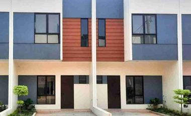Rumah Full Furnish  2 Lantai Bekasi, Dekat Pintu Tol Grandwisata & Mall Living world