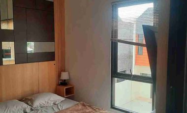 Rumah Full Furnish  2 Lantai Bekasi, Dekat Pintu Tol Grandwisata & Mall Living world