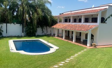 Excelente propiedad en xochitepec Morelos 1500 mts