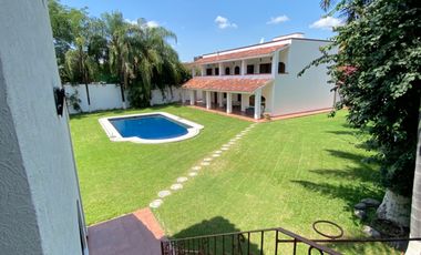 Excelente propiedad en xochitepec Morelos 1500 mts