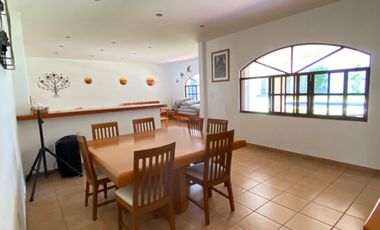 Excelente propiedad en xochitepec Morelos 1500 mts