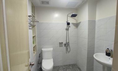 Pre-selling 1-Bedroom Condo Near Monumento, Caloocan City For Sale