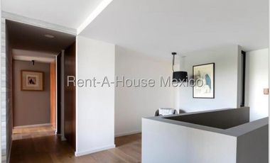 RENTA. Santa Fe Juriquilla - Departamento amueblado en planta baja, 3 recámaras