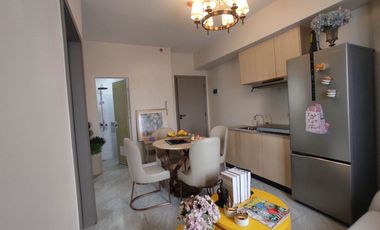 Pre-selling 2-Bedroom Condo Near Monumento, Caloocan City For Sale