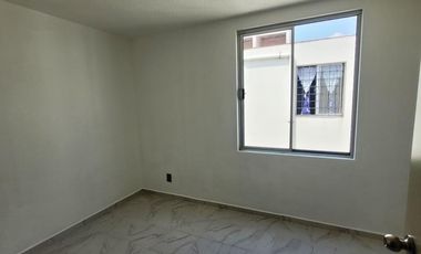 Departamento seminuevo, Col. Obrera, 2 rec., 1 est., acepto créditos