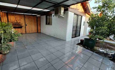 Vendo casa a pasos de parque urbano, Los Andes