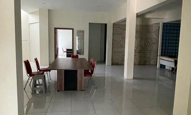 Dijual Rumah Mewah Lokasi Strategis di Jl. Ciliwung Semarang