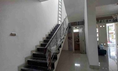 Rumah Baru DI Komplek Elit Duren sawit