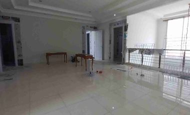 Rumah Baru DI Komplek Elit Duren sawit