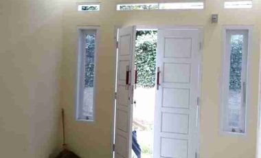 JUAL RUMAH MINIMALIS MURAH BONUS KOS KOSAN AKTIF 3 PINTU DI CIMAHI, DEKAT VELODROME, SIAP BANGUN 2 LANTAI, DIJUAL RUMAH