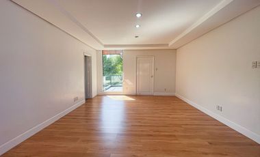 Classy Contemporary House and Lot For Sale in Ayala Southvale Sonera, Las Pinas City