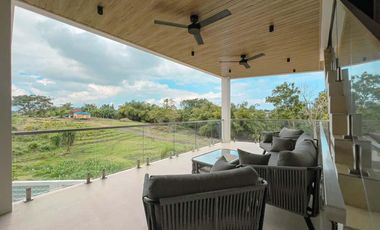 5-Bedroom Villa with Solar Power and Premium Smart Home Features in Tumbak Bayuh