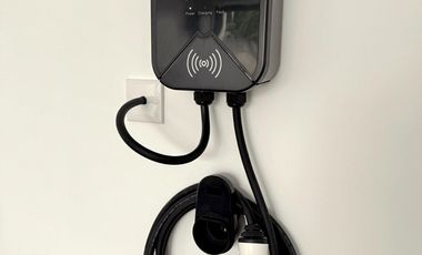 5-Bedroom Villa with Solar Power and Premium Smart Home Features in Tumbak Bayuh