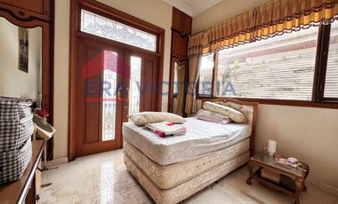 Rumah Lokasi Emas Properti Bergengsi Dekat UB, UM & Alun-Alun Malang –