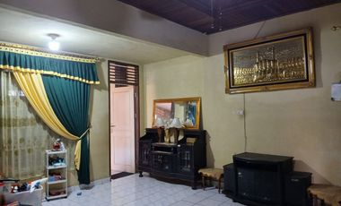 DIJUAL RUMAH BONUS BEDENG 4 PINTU JALAN SUKAKARYA II SAKO PALEMBANG
