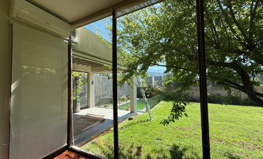 Casa Mediterránea Muy Iluminada En Exclusivo Condominio