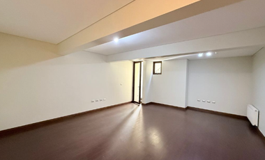 Casa Mediterránea Muy Iluminada En Exclusivo Condominio