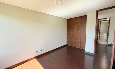 Casa Mediterránea Muy Iluminada En Exclusivo Condominio