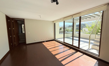 Casa Mediterránea Muy Iluminada En Exclusivo Condominio