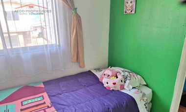 Se Vende Funcional y Amplia casa de dos pisos, Villa Los Canelos, comuna de Quillota