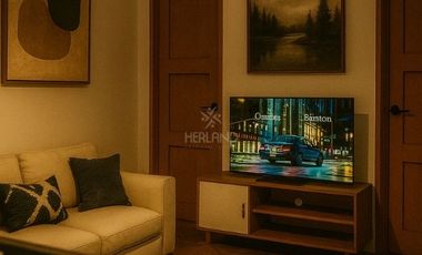 10 Menit dari Kampus UPI Setiabudi, dijual Rumah Gaya American Classic Bonus Kolam Renang di Sersan Bajuri Cihideung Lembang