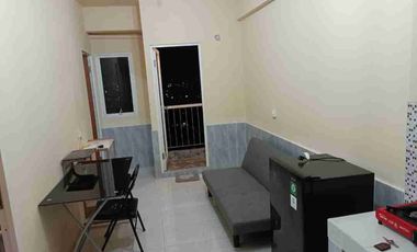 Murah Pol !! Puncak Dharmahusada 2 BR Harga 1 BR semi Furnish seberang Unair kampus C