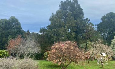 Casa en Puerto Octay con 4 dormitorios y 2 baños