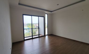 Rumah Megah nan Cantik di Suvarna Sutera Eldora Tangerang L2-240333