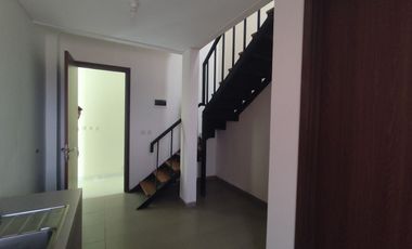 Rumah Megah nan Cantik di Suvarna Sutera Eldora Tangerang L2-240333