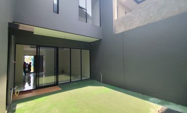 Rumah Megah nan Cantik di Suvarna Sutera Eldora Tangerang L2-240333