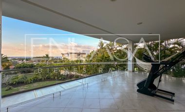 Arriendo Casa Campestre en Ciudad Jardín Cali