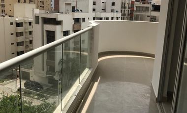 Apartamento de 3 alcobas mas alcoba de servicio por el Golf
