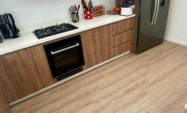 🏡 Venta de Precioso Dúplex de Estreno con Terraza – Surco