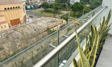 🏡 Venta de Precioso Dúplex de Estreno con Terraza – Surco