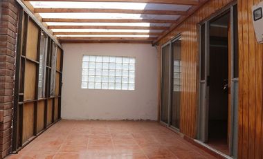 Se arrienda cómoda casa de dos pisos Villa Edwin Rowe, Calama