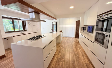 Maravillosa Casa En Exclusivo Condominio Club De Golf Lomas