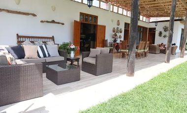 LUNAHUANA, CATAPALLA  VENTA DE HERMOSA CASA DE CAMPO CON PISCINA Y FRUTALES 2,726 M2