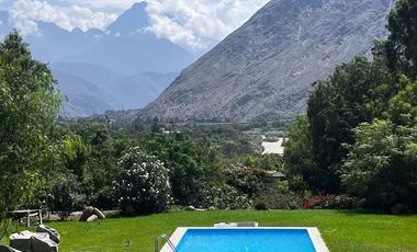 LUNAHUANA, CATAPALLA  VENTA DE HERMOSA CASA DE CAMPO CON PISCINA Y FRUTALES 2,726 M2