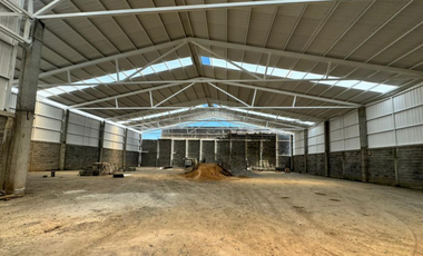 SE VENDE bodega en Parque Ecológico de León