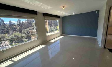 Casa venta con amplio pato en la Armenia Valle de los Chillos