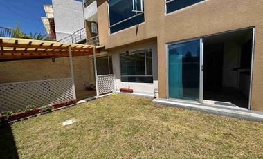 Casa venta con amplio pato en la Armenia Valle de los Chillos