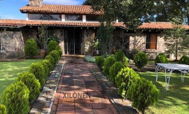 Rancho en venta 40 Hect. en Jilotepec Edo.Méx.privilegiado,Bella Ecología,casa colonial,caballerizas,3 presas de agua,delimitado, todos los servicios.