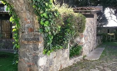 Rancho en venta 40 Hect. en Jilotepec Edo.Méx.privilegiado,Bella Ecología,casa colonial,caballerizas,3 presas de agua,delimitado, todos los servicios.