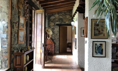 Rancho en venta 40 Hect. en Jilotepec Edo.Méx.privilegiado,Bella Ecología,casa colonial,caballerizas,3 presas de agua,delimitado, todos los servicios.