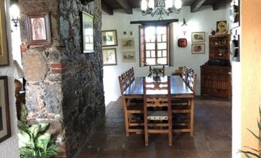 Rancho en venta 40 Hect. en Jilotepec Edo.Méx.privilegiado,Bella Ecología,casa colonial,caballerizas,3 presas de agua,delimitado, todos los servicios.